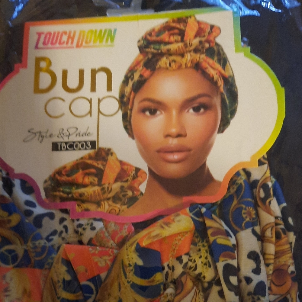 Touchdown Multicolor Bun Cap